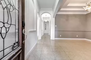 38 S Pinto Point Cir, The Woodlands, TX 77389 - Photo 5