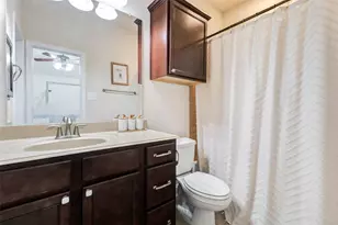 38 S Pinto Point Cir, The Woodlands, TX 77389 - Photo 43