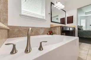 38 S Pinto Point Cir, The Woodlands, TX 77389 - Photo 35