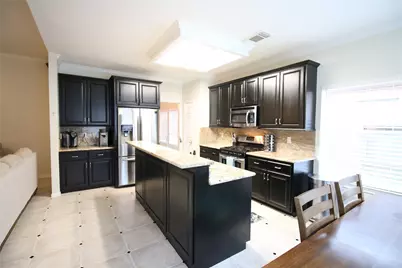 114 Chandler Ct, Sugar Land, TX 77479 - Photo 5