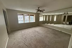 2287 Triway Ln, Houston, TX 77043 - Photo 9