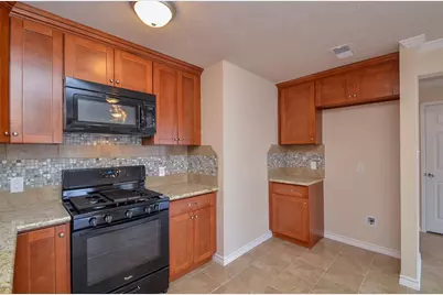 15327 Falmouth Avenue, Houston, TX 77084 - Photo 9