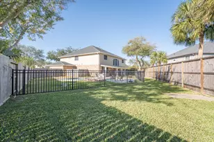 1205 Cambridge Ct, Seabrook, TX 77586 - Photo 47