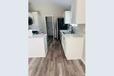 8403 Battleoak Drive, Houston, TX 77040 - Photo 9