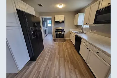 211 Peach Street, Sweeny, TX 77480 - Photo 5