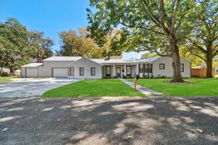 1106 Oriole Ln, Wharton, TX 77488 - Photo 1