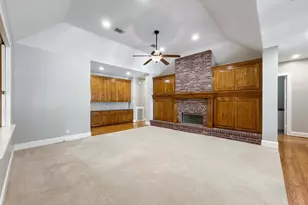 310 Rustic Ln, Friendswood, TX 77546 - Photo 3