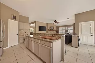 1815 Glen Oak Ct, Sugar Land, TX 77479 - Photo 13