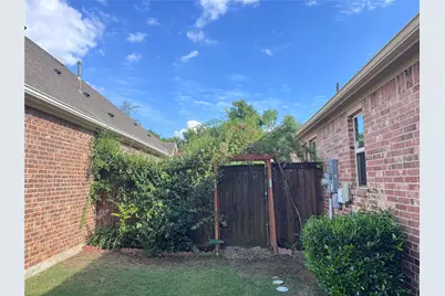 5811 Caper Shores Lane, Sugar Land, TX 77479 - Photo 29