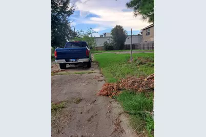 5611 Yorkwood Street, Houston, TX 77016 - Photo 3