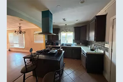 880 Prairie Street, Beaumont, TX 77701 - Photo 7