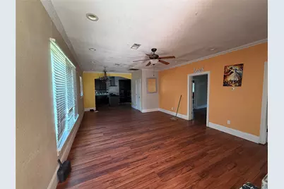 880 Prairie Street, Beaumont, TX 77701 - Photo 5