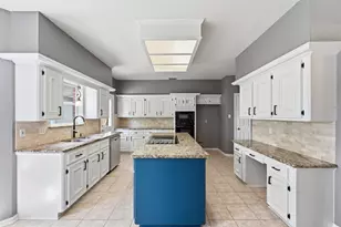 7807 Mayglen Ln, Spring, TX 77379 - Photo 17