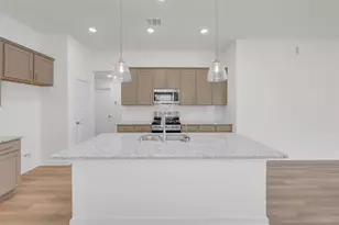 10223 Burton Path, Montgomery, TX 77316 - Photo 9