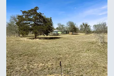 2175 Old Highway 20, McDade, TX 78650 - Photo 3