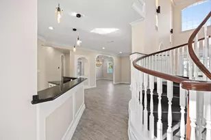 1002 Island View, League City, TX 77565 - Photo 9