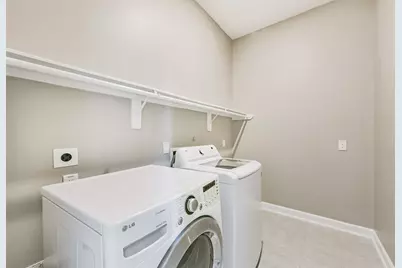 13915 Foyt Drive, Mont Belvieu, TX 77523 - Photo 31