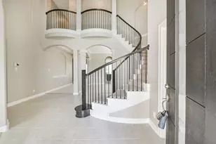 13915 Foyt Dr, Mont Belvieu, TX 77523 - Photo 5