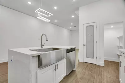 4512 Brinkley Street #A, Houston, TX 77051 - Photo 5