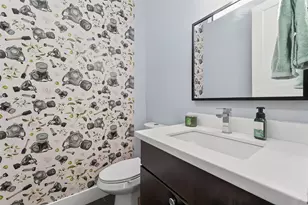 606 Pacific St, Houston, TX 77006 - Photo 21