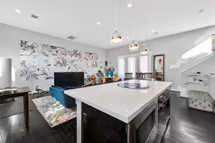 606 Pacific St, Houston, TX 77006 - Photo 15