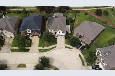 3806 Pearl Pass Lane, Sugar Land, TX 77479 - Photo 47