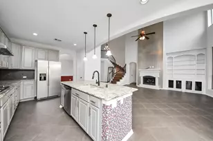3806 Pearl Pass Ln, Sugar Land, TX 77479 - Photo 13