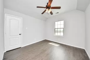 3806 Pearl Pass Ln, Sugar Land, TX 77479 - Photo 29