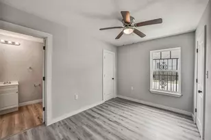1912 Gentry St, Houston, TX 77009 - Photo 29