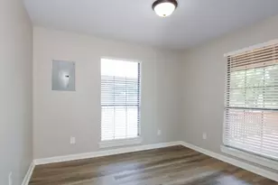 42 Hunters Creek Dr, Huntsville, TX 77340 - Photo 19