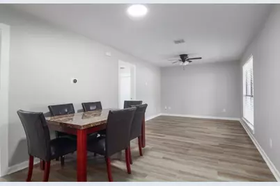 42 Hunters Creek Drive, Huntsville, TX 77340 - Photo 15