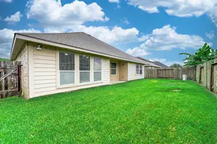 927 Hannah Falls Ln, Fresno, TX 77545 - Photo 31