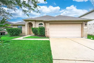 927 Hannah Falls Ln, Fresno, TX 77545 - Photo 1
