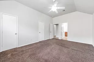 927 Hannah Falls Ln, Fresno, TX 77545 - Photo 25