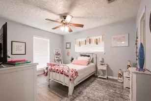 620 Bowie St, Liberty, TX 77575 - Photo 33