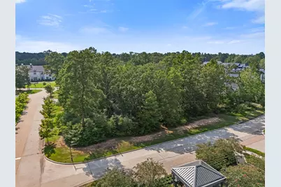 305 Paradise Isle Blvd, Montgomery, TX 77316 - Photo 3