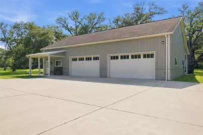 9500 Live Oak Court, Manvel, TX 77578 - Photo 11