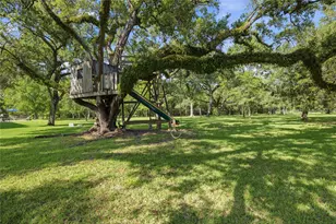 9500 Live Oak Ct, Manvel, TX 77578 - Photo 13