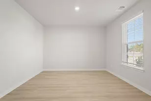 25435 Blossom Ct, Montgomery, TX 77316 - Photo 3