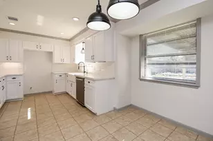 1918 Tulsa St, Deer Park, TX 77536 - Photo 17