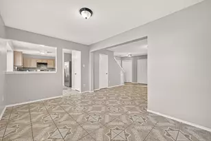 7410 Bahia Ln, Houston, TX 77489 - Photo 9