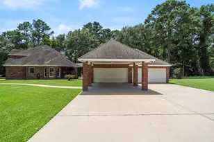 20302 Country Lake Dr, Magnolia, TX 77355 - Photo 5