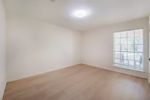 635 Chapel Hill Dr, Conroe, TX 77302 - Photo 13