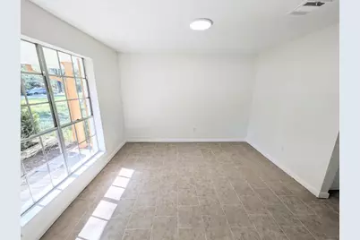 809 Glen Hollow Drive, Conroe, TX 77385 - Photo 5