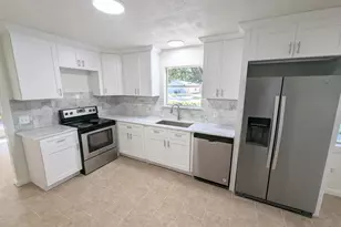 809 Glen Hollow Dr, Conroe, TX 77385 - Photo 7