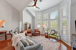 1245 W 17th St, Houston, TX 77008 - Photo 3