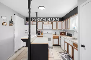 2098 Cedar Creek Rd, Hearne, TX 77859 - Photo 7