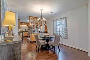 520 W 30th St, Houston, TX 77018 - Photo 9