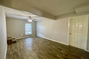 300 Hargett St, Clute, TX 77531 - Photo 13