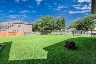 1302 Lake Grayson Dr, Katy, TX 77494 - Photo 33